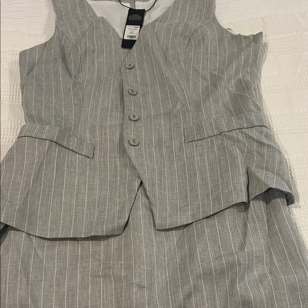 Fashion Nova Women’s Gray Pinstripe Dress